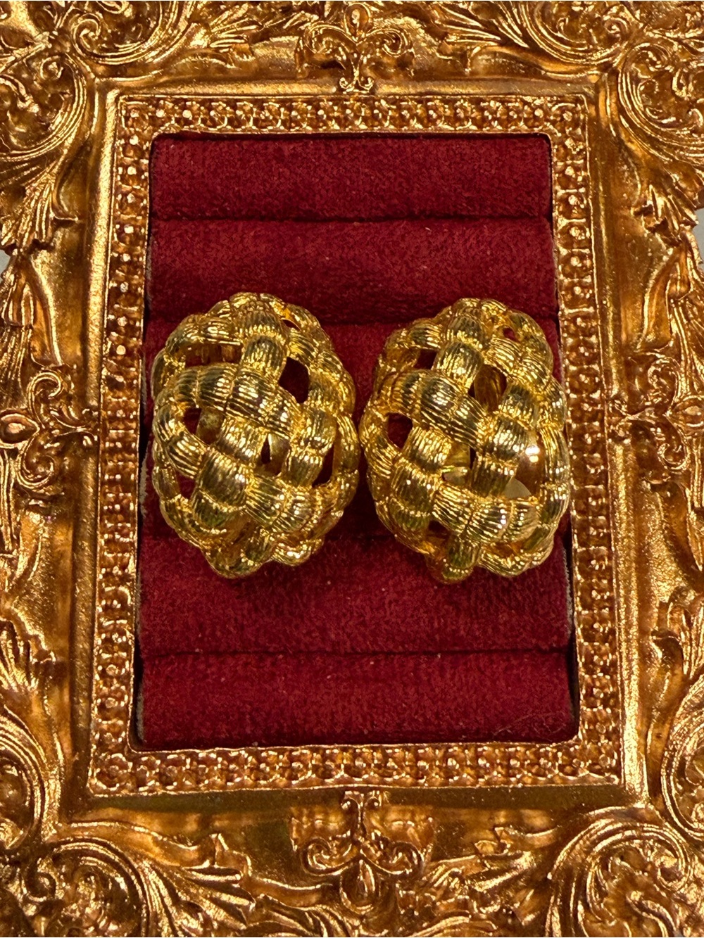 Vintage Signed Erwin Pearl Gold Woven Dome Clip-On Earrings - Women Jewelry